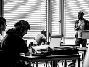 Lehrperson für den allgemeinbildenden Unterricht